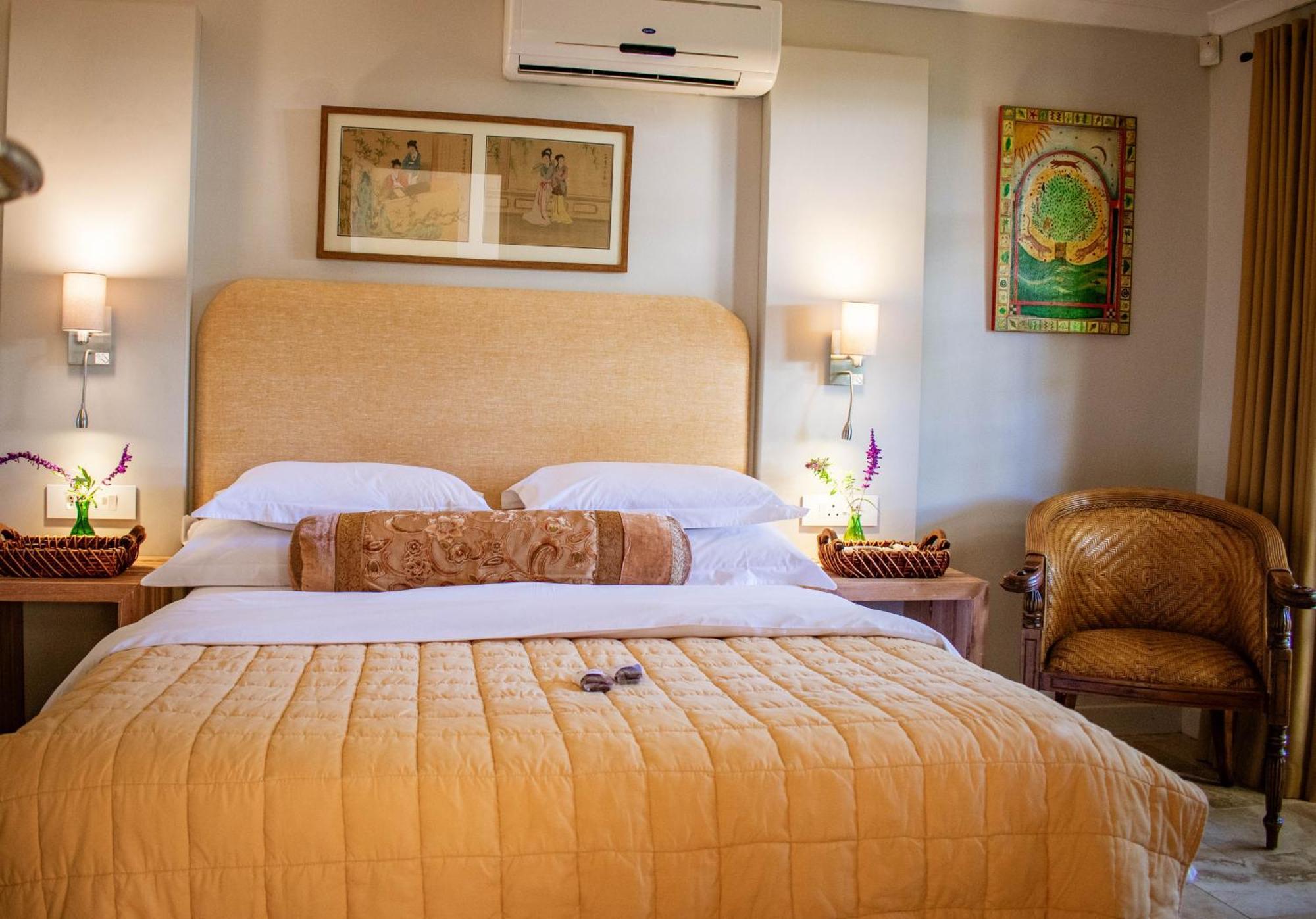 5 Seasons Guest House สเตลเลนบอช ภายนอก รูปภาพ